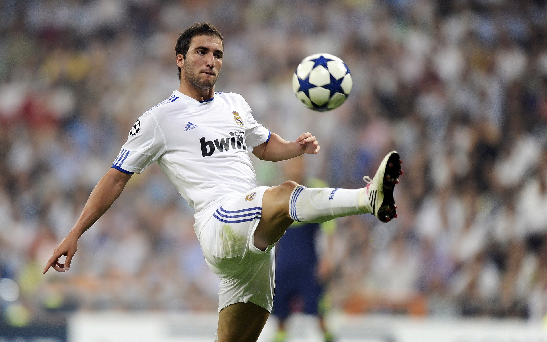 田径钻石联赛上海站 杨家玉打破女子20公里竞走世界纪录